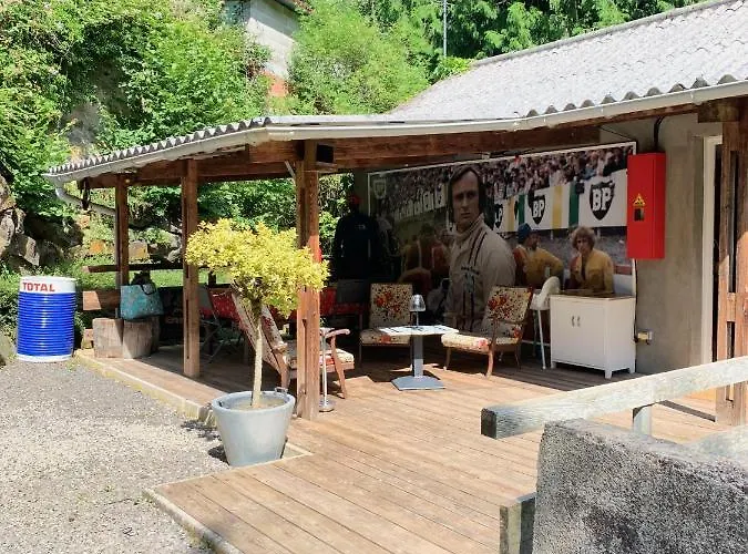 Classic 2 * רויה